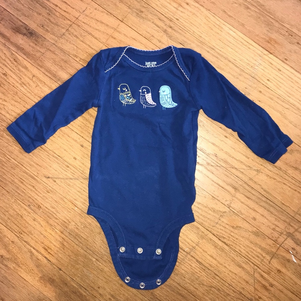 5/$15🌷 Little Birdies Long Sleeve Onesie
